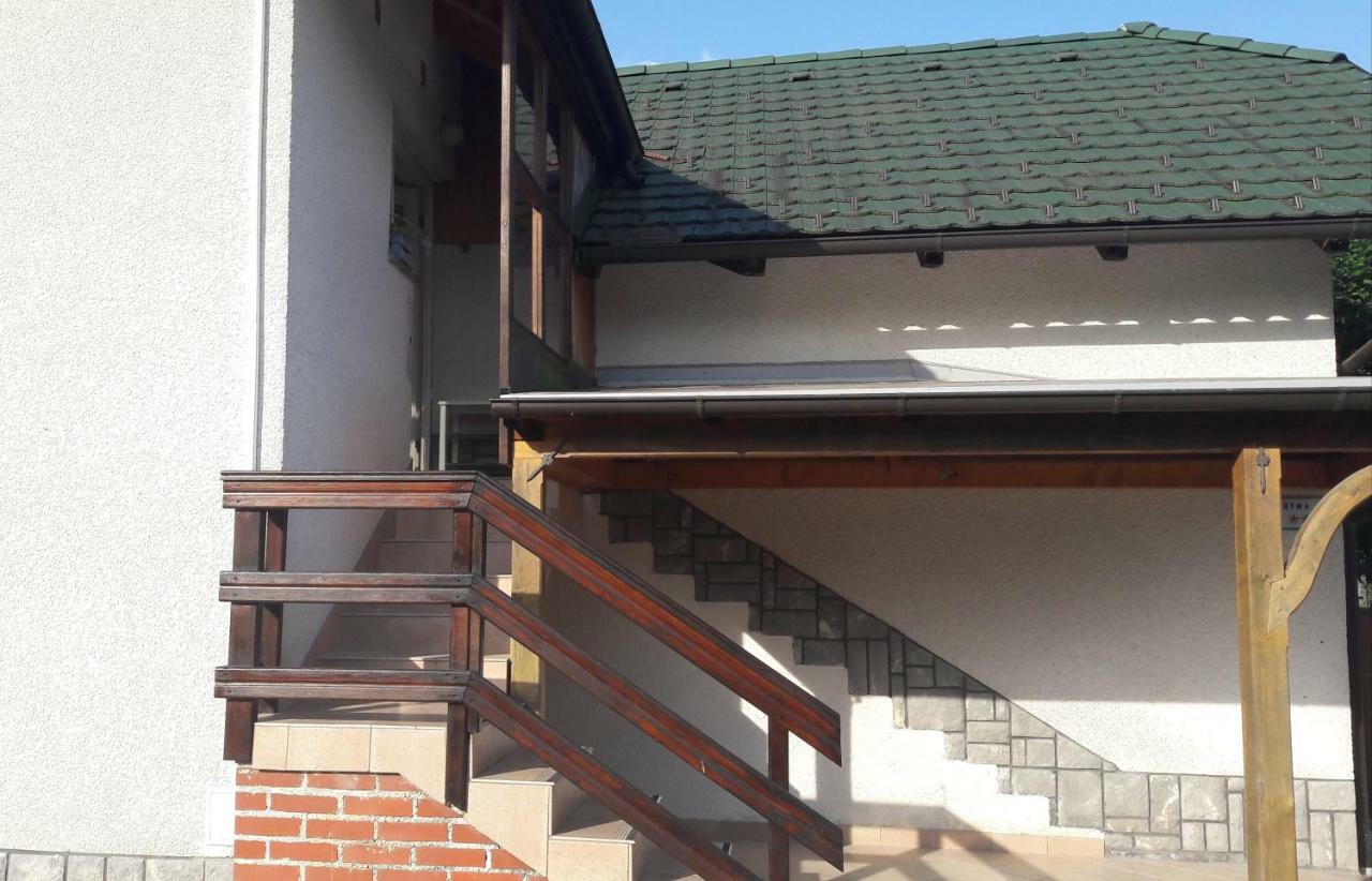 Apartma Obrh シュマリェシュケ・トプリツェ エクステリア 写真